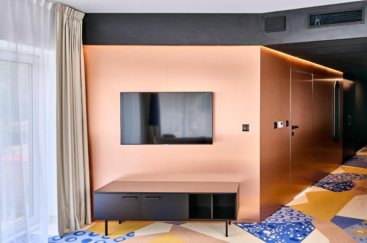 Biala Perla - Czarna Gora Resort Sienna  Extérieur photo